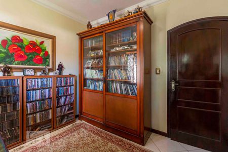 Escritório de casa para alugar com 3 quartos, 440m² em Jardim Maringá, São Paulo