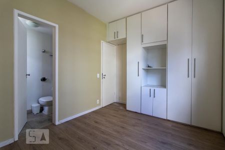 Apartamento à venda com 120m², 3 quartos e 1 vaga Apartamento à venda com 120m², 3 quartos e 1 vagaSuíte 1