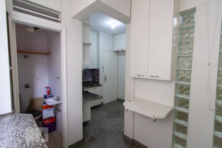 Apartamento à venda com 120m², 3 quartos e 1 vaga Apartamento à venda com 120m², 3 quartos e 1 vagaÁrea de Serviço