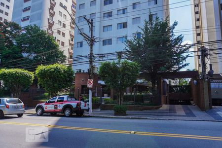 Apartamento à venda com 65m², 2 quartos e 1 vagaFachada