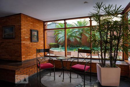 Apartamento à venda com 65m², 2 quartos e 1 vagaÁrea comum 