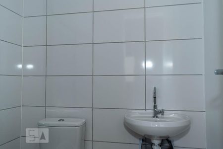 Banheiro de kitnet/studio à venda com 1 quarto, 33m² em Vila Graciosa, São Paulo