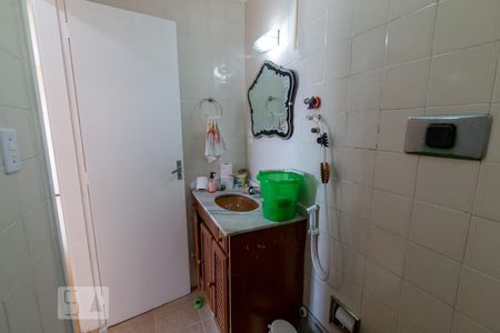 Apartamento para alugar com 45m², 2 quartos e 1 vaga Apartamento para alugar com 45m², 2 quartos e 1 vagaBanheiro