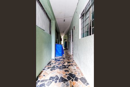 Casa à venda com 220m², 6 quartos e 2 vagasCorredor Externo