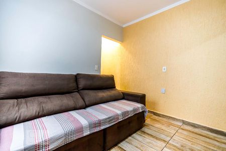 Sala de casa à venda com 6 quartos, 220m² em Vila Medeiros, São Paulo