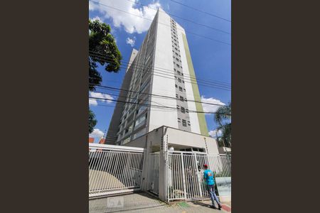 Apartamento para alugar com 49m², 2 quartos e 1 vaga Apartamento para alugar com 49m², 2 quartos e 1 vagaFachada