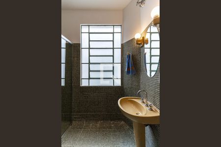 Apartamento para alugar com 146m², 2 quartos e sem vaga Apartamento para alugar com 146m², 2 quartos e sem vagaBanheiro Social