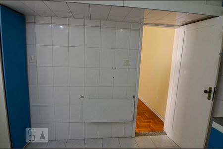 Apartamento à venda com 76m², 2 quartos e sem vaga Apartamento à venda com 76m², 2 quartos e sem vagaÁrea de Serviço