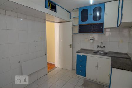 Apartamento à venda com 76m², 2 quartos e sem vaga Apartamento à venda com 76m², 2 quartos e sem vagaCozinha