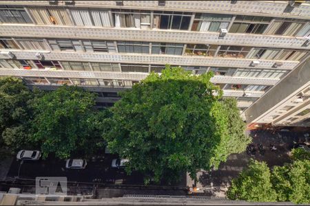 Apartamento à venda com 76m², 2 quartos e sem vaga Apartamento à venda com 76m², 2 quartos e sem vagaVista