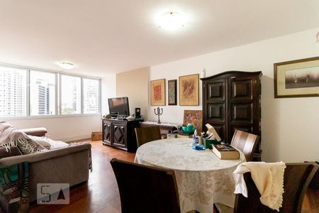 Apartamento à venda com 96m², 3 quartos e 1 vagaSala