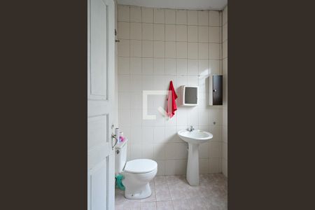 Banheiro de casa para alugar com 1 quarto, 80m² em Vila Nair, São Paulo