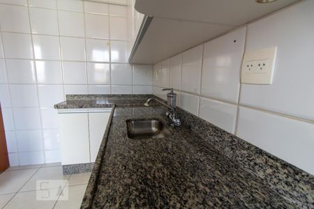 Apartamento à venda com 120m², 2 quartos e 1 vaga Apartamento à venda com 120m², 2 quartos e 1 vagaCozinha