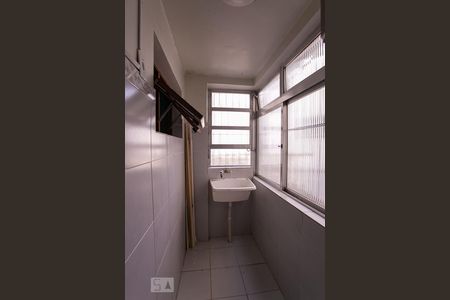 Apartamento à venda com 68m², 2 quartos e sem vagaÁrea de Serviço