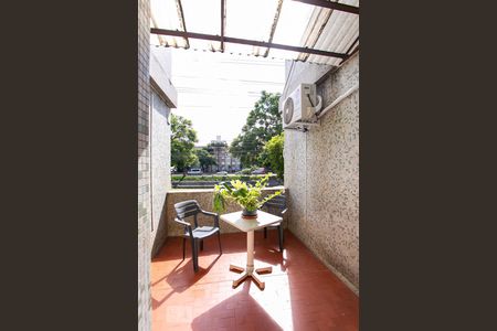 Apartamento à venda com 68m², 2 quartos e sem vagaÁrea comum