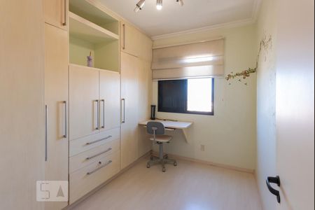 Apartamento à venda com 77m², 2 quartos e 2 vagas Apartamento à venda com 77m², 2 quartos e 2 vagasQuarto