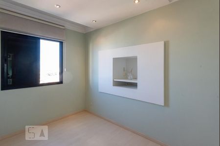 Apartamento à venda com 77m², 2 quartos e 2 vagas Apartamento à venda com 77m², 2 quartos e 2 vagasSuíte