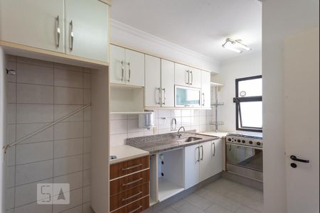 Apartamento à venda com 77m², 2 quartos e 2 vagas Apartamento à venda com 77m², 2 quartos e 2 vagasCozinha - Armários