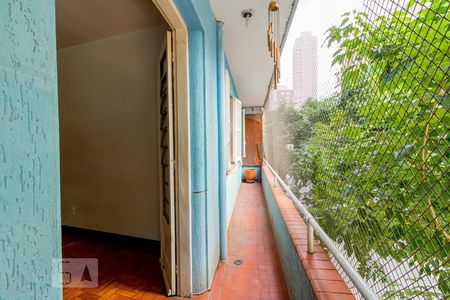 Apartamento para alugar com 85m², 2 quartos e 1 vagaSacada