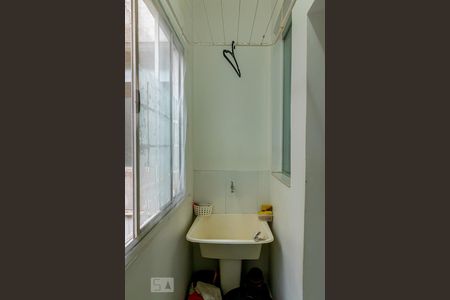 Apartamento para alugar com 85m², 2 quartos e 1 vagaÁrea de Serviço