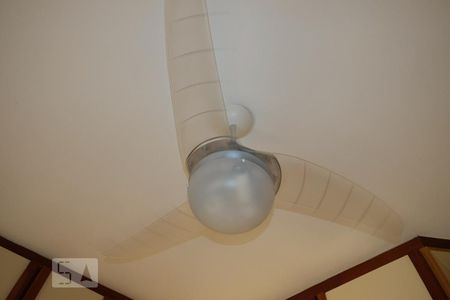 Casa de condomínio à venda com 96m², 4 quartos e 1 vagaQuarto