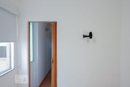 Casa de condomínio à venda com 96m², 4 quartos e 1 vagaQuarto