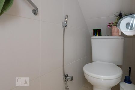 Casa de condomínio à venda com 96m², 4 quartos e 1 vagaBanheiro de Serviço
