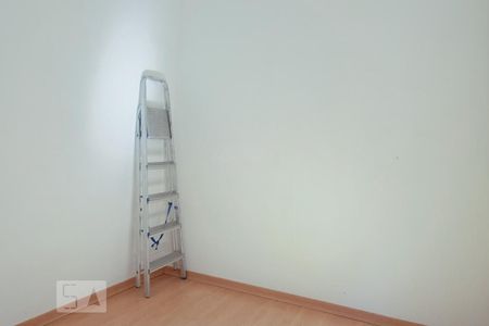 Casa de condomínio à venda com 96m², 4 quartos e 1 vagaQuarto