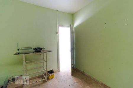 Casa à venda com 900m², 3 quartos e 8 vagasEscritório 