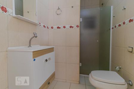 Casa à venda com 900m², 3 quartos e 8 vagasBanheiro 01