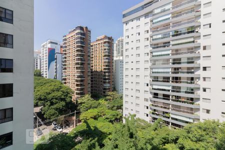 Vista Sala de apartamento à venda com 1 quarto, 45m² em Vila Nova Conceição, São Paulo
