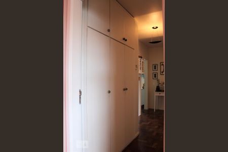 Apartamento para alugar com 120m², 3 quartos e 3 vagasHall - armário