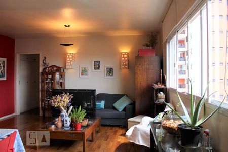 Sala de apartamento para alugar com 3 quartos, 120m² em Perdizes, São Paulo