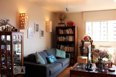 Sala de apartamento para alugar com 3 quartos, 120m² em Perdizes, São Paulo