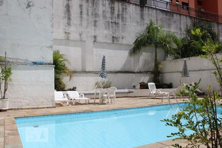 Apartamento para alugar com 120m², 3 quartos e 3 vagasPiscina