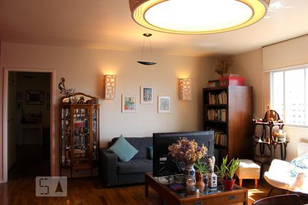 Sala de apartamento para alugar com 3 quartos, 120m² em Perdizes, São Paulo