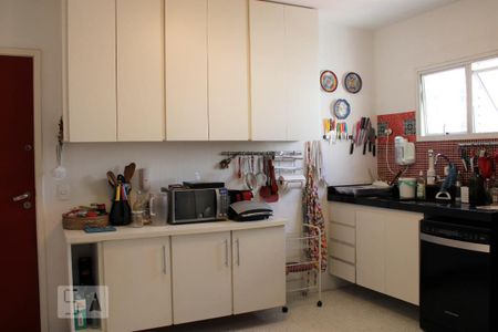 Apartamento para alugar com 120m², 3 quartos e 3 vagasCozinha - armários