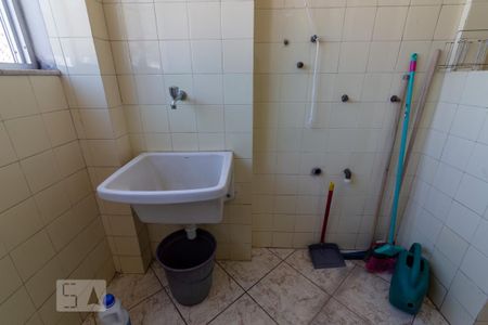 Apartamento à venda com 106m², 2 quartos e 1 vaga Apartamento à venda com 106m², 2 quartos e 1 vagaÁrea de Serviço