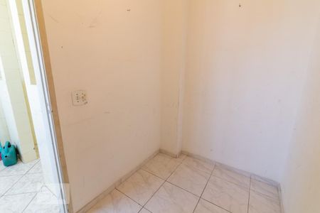 Apartamento à venda com 106m², 2 quartos e 1 vaga Apartamento à venda com 106m², 2 quartos e 1 vagaQuarto de Serviço