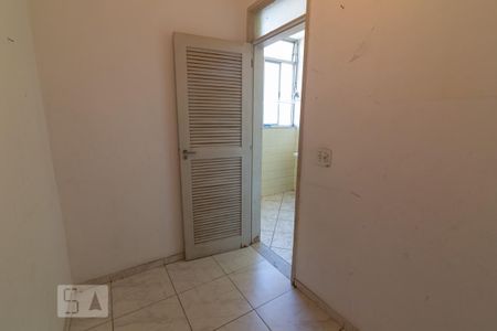 Apartamento à venda com 106m², 2 quartos e 1 vaga Apartamento à venda com 106m², 2 quartos e 1 vagaQuarto de Serviço