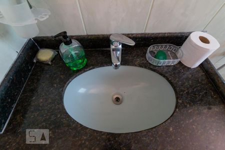 Apartamento à venda com 106m², 2 quartos e 1 vaga Apartamento à venda com 106m², 2 quartos e 1 vagaBanheiro Social