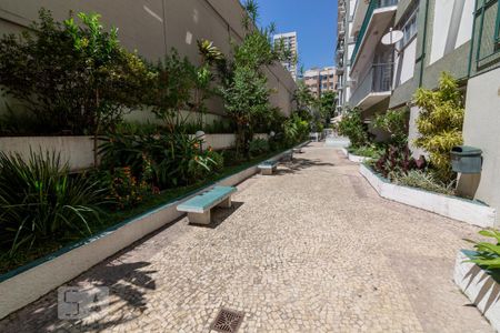 Apartamento à venda com 106m², 2 quartos e 1 vaga Apartamento à venda com 106m², 2 quartos e 1 vagaÁrea comum