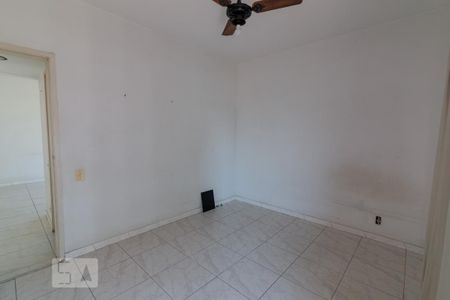 Apartamento à venda com 106m², 2 quartos e 1 vaga Apartamento à venda com 106m², 2 quartos e 1 vagaQuarto