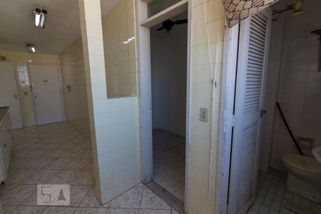 Apartamento à venda com 106m², 2 quartos e 1 vaga Apartamento à venda com 106m², 2 quartos e 1 vagaÁrea de Serviço