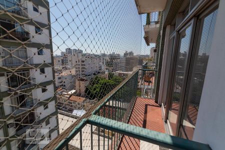 Apartamento à venda com 106m², 2 quartos e 1 vaga Apartamento à venda com 106m², 2 quartos e 1 vagaVista do Quarto