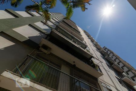 Apartamento à venda com 106m², 2 quartos e 1 vaga Apartamento à venda com 106m², 2 quartos e 1 vagaFachada do bloco