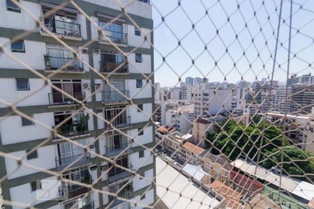 Apartamento à venda com 106m², 2 quartos e 1 vaga Apartamento à venda com 106m², 2 quartos e 1 vagaVista da Suíte