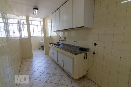 Apartamento à venda com 106m², 2 quartos e 1 vaga Apartamento à venda com 106m², 2 quartos e 1 vagaCozinha