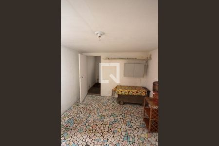 Casa à venda com 120m², 2 quartos e 2 vagasÁrea de Serviço