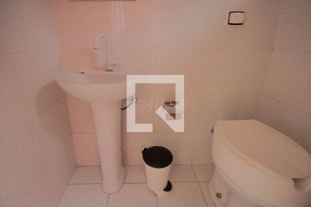 Casa à venda com 120m², 2 quartos e 2 vagasBanheiro